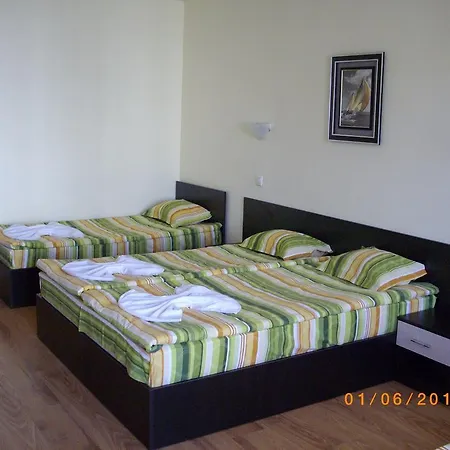 호텔 семеен атива - Family Ativa 3*