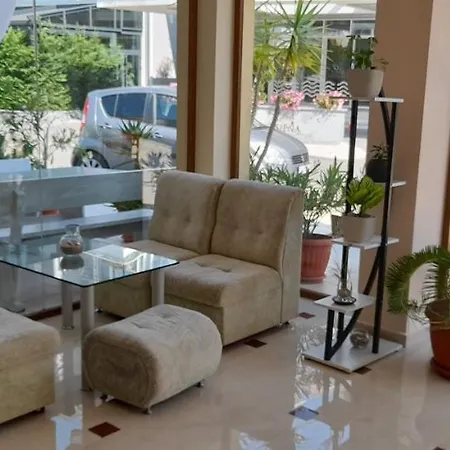 호텔 семеен атива - Family Ativa 로제넷츠