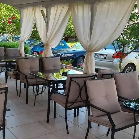 호텔 семеен атива - Family Ativa 로제넷츠