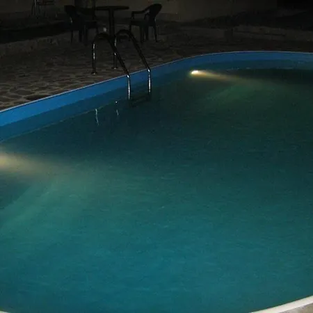 семеен атива - Family Ativa 호텔