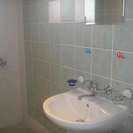 семеен атива - Family Ativa