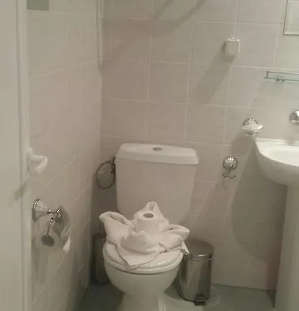 호텔 семеен атива - Family Ativa 로제넷츠