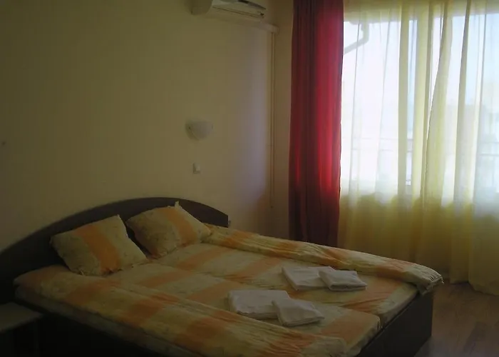 семеен атива - Family Ativa Lozenets