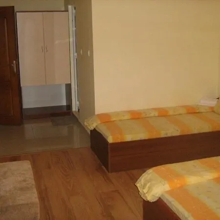 Family Ativa Hotel Lozenets