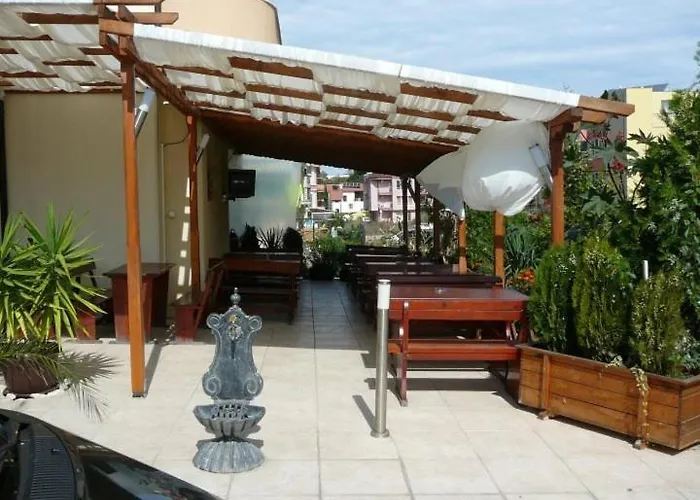 семеен атива - Family Ativa Hotel Lozenets