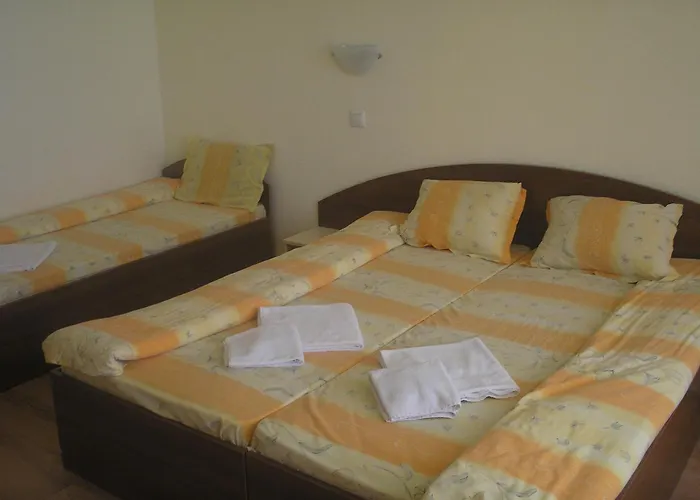 Hotel семеен атива - Family Ativa 3*