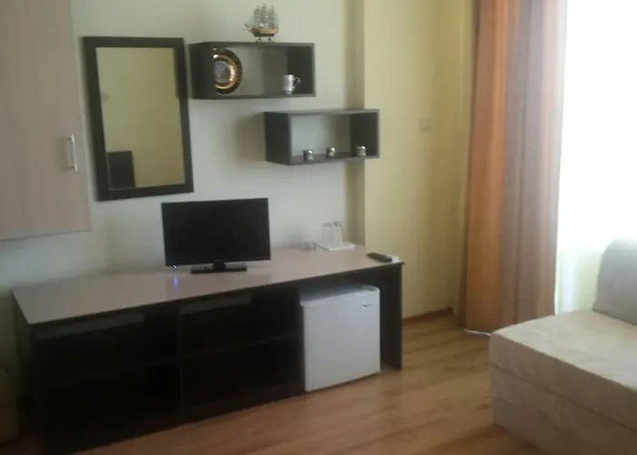 семеен атива - Family Ativa Lozenets